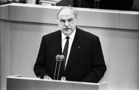 Election of the Federal Chancellor in the Bundestag, 1991 (photo)