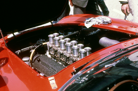 Masten Gregory Ferrari 250LMB Engine at Le mans 6th, 1963 (photo)