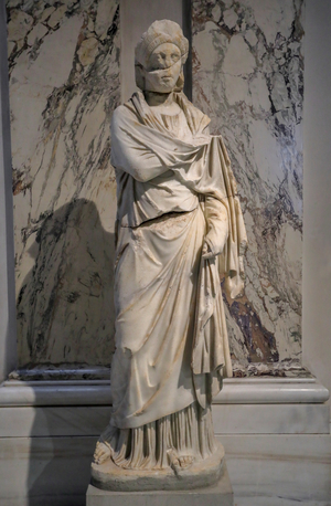 Statue of Antia Iulia Polla. 2nd century (Marble sculpture)