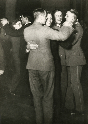 Englischer Hof, 1929 (b/w photo)