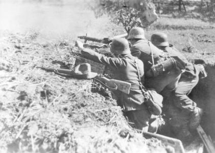 German soldiers on the front in Italy, 1944 (b/w photo)