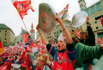 Fanion Vintage FC Bayern München Europacup - Années 80 - Supporter