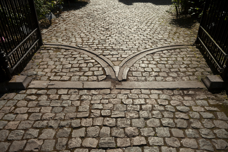 Entrance gate. Detail.