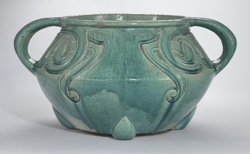 Liberty jardiniere, 1900-05 (ceramic)