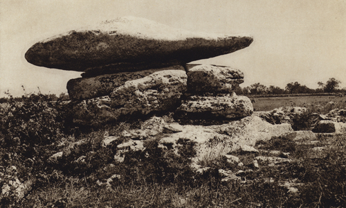 Italy: Minervino di Lecce, Dolmen (b/w photo)