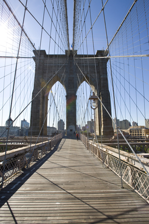 Brooklyn Bridge Pedestrian Walkway (photo)
