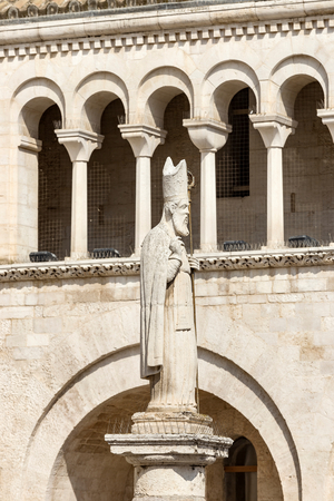 Palazzo del Vescovado / esterno, XVII secolo (foto)
