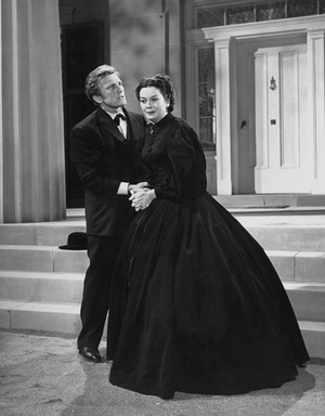 Kirk Douglas; Rosalind Russell in MOURNING BECOMES ELECTRA 1947 (film still)
