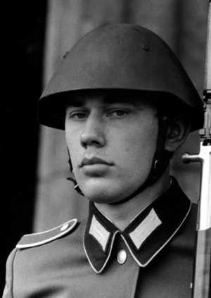 Soldier of the NVA in East Berlin, 1990 (photo)