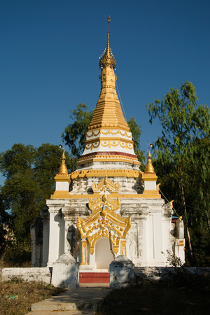 Ancient Shwe Saw Lu Buddhist Pagoda, Sale, Magway Region, Myanmar (photo)