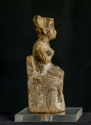 Egyptian art: Statuette of Khufu - Front, Abydos, IV Dynasty (sculpture)