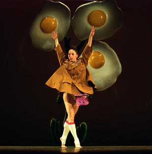 Michael Clark Company in 'Before and After: The Fall', Sadler's Wells, London, 23rd October 2001 (photo)