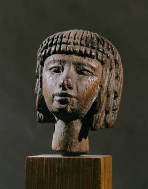 Head of a girl swimmer, 1555-1530 BC (wood)