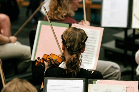 Violinist in rehearsal view