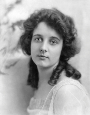 Gertrude Olmstead, Portrait, circa early 1920's