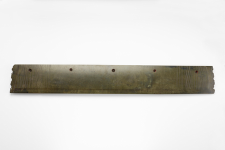 Harvesting knife (hu 笏), c.2000-1000 BC (jade (serpentine))