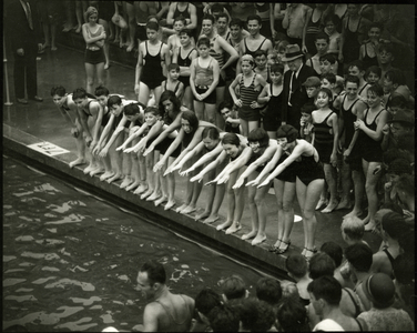 Cascades Pool, Jerome Ave. and 169th Street, Bronx: contest of twins, New York, USA, 1930 (gelatin silver photo)