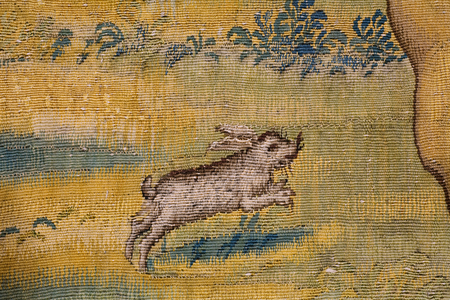 Flemish tapestry. Series Vertumnus and Pomona: Vertumnus transformed into a farmer (Vertumnus als landbouwer, Vertumno transformado en agricultor). Atelier Willem de Pannemaker. Ca 1545-1550. Detail.