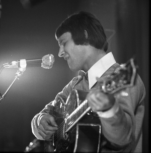 Beat Festival in Recklinghausen 1967 DEU, Germany, Recklinghausen Numerous bands and musicians from …, 1967 (photo)