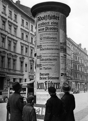 Election propaganda for the Reichstag elections 1936 (b/w photo)