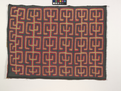 Shirt Panel (Mola) (photo)