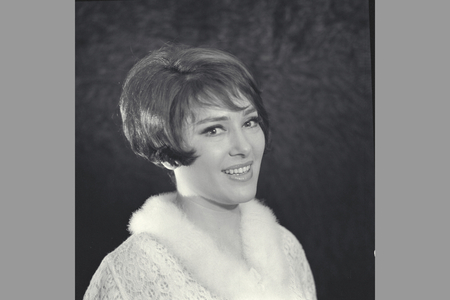 Rika Zarai 1965 (picture)