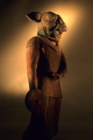 Artifact, Cancuen, Guatemala, Arthur Demarest, Tomas Barrientos, Maya, palace, Classi…, 2004 (photo)