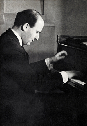 Louis KENTNER  playing