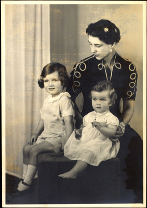 Photo Ak Margarita, Kraft Alexander, Beatrica Melita, Greece (b/w photo)