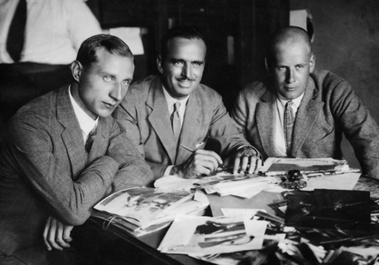 Eduard Tiss, Douglas Fairbanks and Sergei Eisenstein, 1926 (b/w photo)