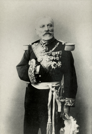 Portrait de l amiral francais Hyacinthe Aube (photo)