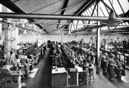 II. WK, DAF, Office "Beauty of work" 1943 (photo)
