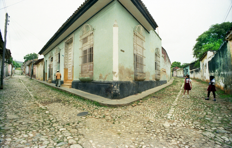 Cuba 1988 CUB, Cuba, Havana The mild climate, the beauty of the landscapes …, 1988 (photo)