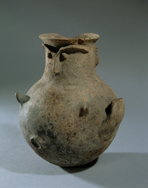 Anthropomorphouse vase, from Hissarlik …