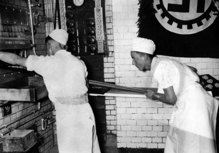 III. empire - Reichsberufswettkampf around, 1938 (photo)