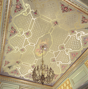 Ceiling of the room next to the Royal box, Teatro La Scala, Milan, Italy (photo)