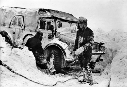 II. WK, Eastern Front, Winter, 1943 (photo)