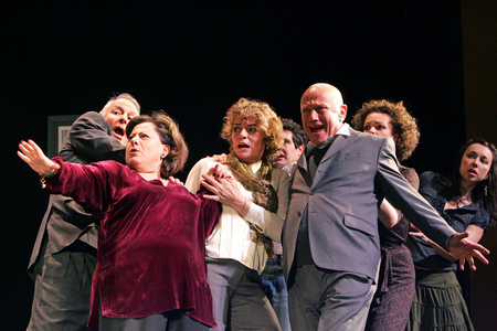 Steven Berkoff 's play (photo)