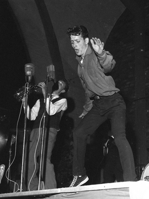 Oslo 19580820 Nordic rock competition at Jordal Amfi in Oslo. Rock musicians competed against each other …, 1958 (photo)