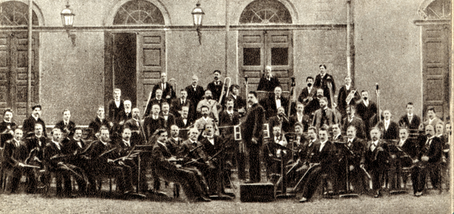 Brahms'  'Meininger Hofkapelle'
