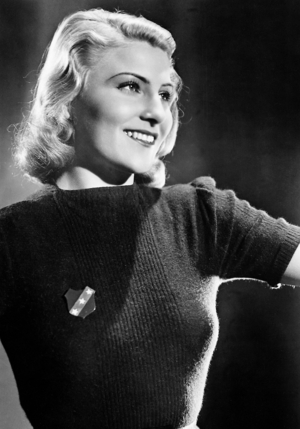 Winnie Markus in 'The Waitress Anna', 1941 (b/w photo)