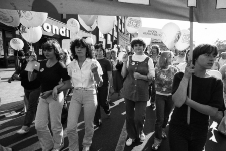 DEU, Germany, Kassel: Equal payment for men and women, in solidarity with …, 1981 (photo)