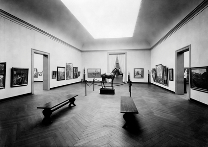 Central Pavilion of the XVI Art Exhibition in Venice, 1928 (b/w photo)