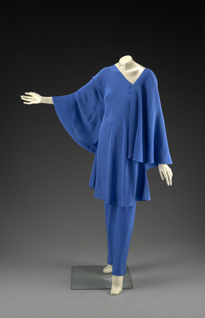 Evening Ensemble (photo)