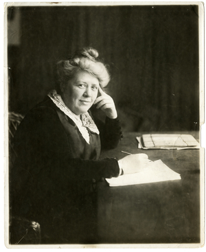 Jane Martin, advertiser, c.1905-20 (gelatin silver photo)