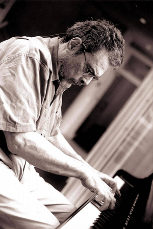Leon Fleisher, American pianist, 1999 (photo)
