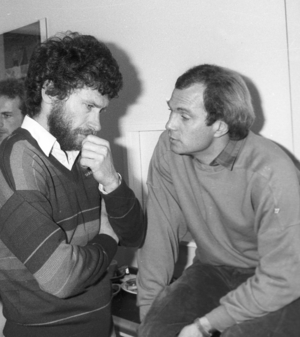 Uli Hoeness (right) and Paul Breitner (both FCB) at the ISPO Sports Fair in Munich, 14.02.1984. (photo)