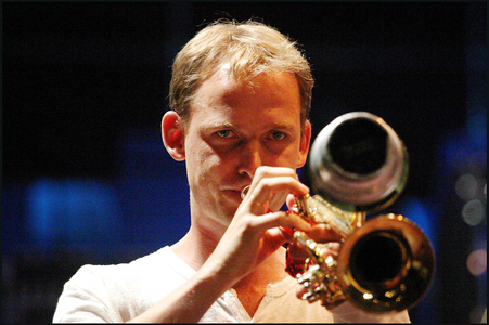 Marco Blaauw playing trumpet