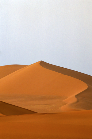 Erg Admer, Tassili n’Ajjer, Tadart Rouge, Tassili n'Ajjer, Algeria, 2000 (photo)