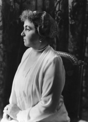 Hermine Reuss (Elder Line), 1931 (b/w photo)